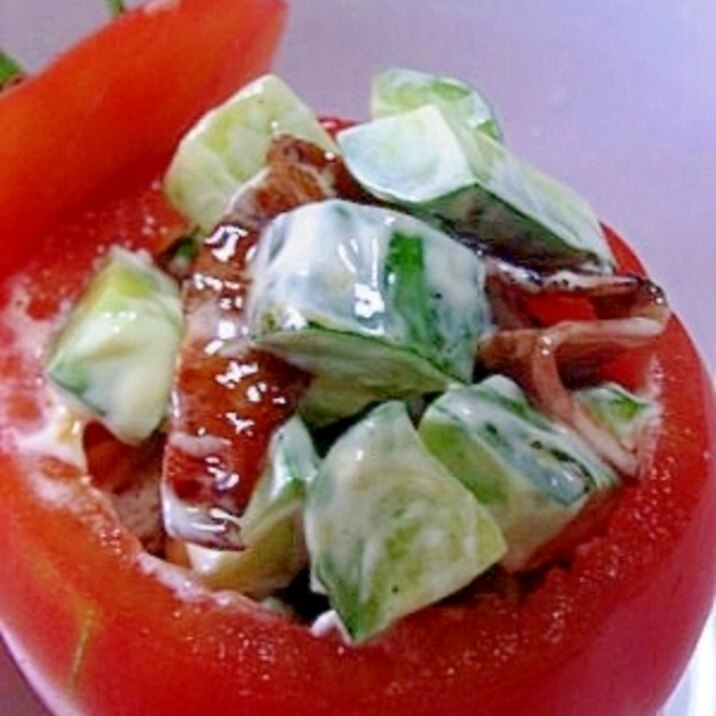 完熟トマトで作る　トマトのファルシサラダ